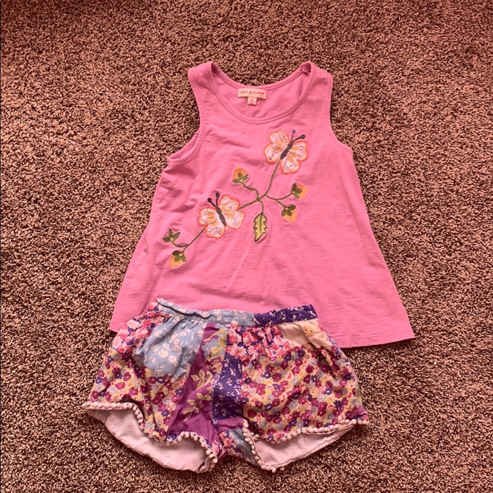 Mimi and Maggie set
